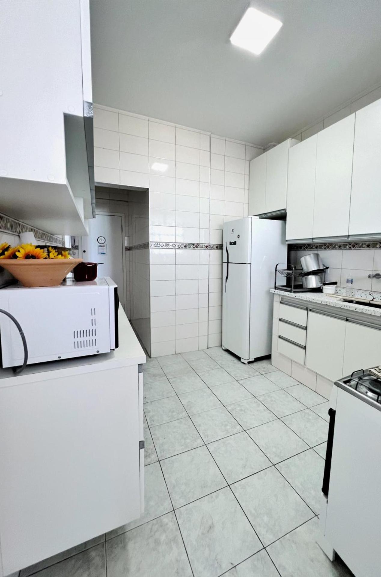 Apartamento 4 Quartos, 3 Banheiros, Vista Para O Mar Pitangueiras, Sacada, 1 Vaga De Garagem, Apenas 50 Metros Do Mar Guarujá Zewnętrze zdjęcie